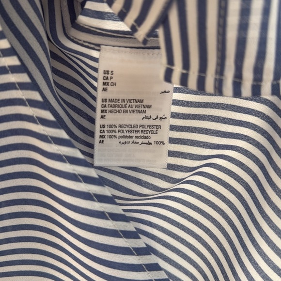 NWT Striped button down Sz Small - Picture 6 of 10